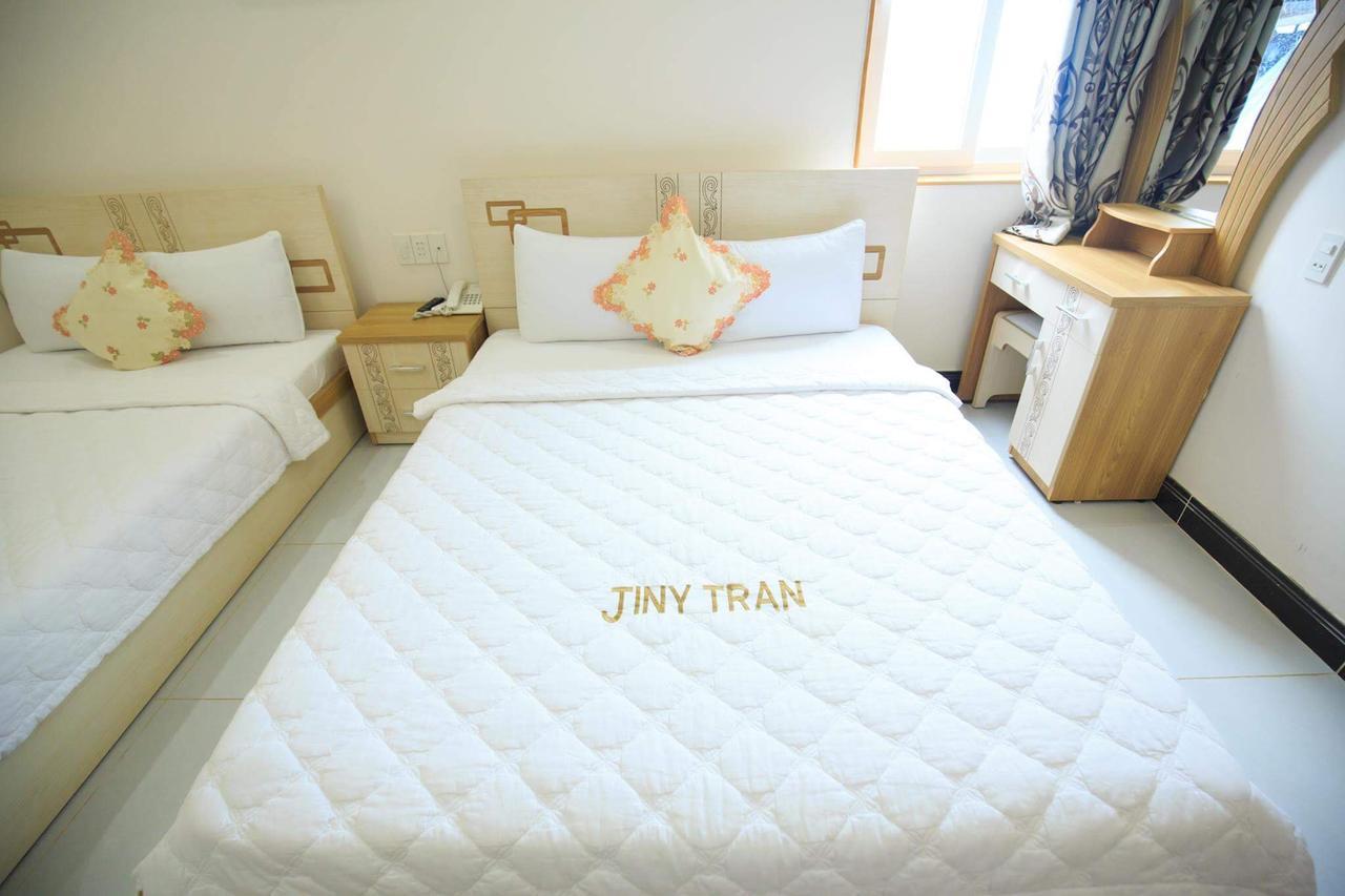Jiny Tran Hotel Duong Dong  Exterior foto
